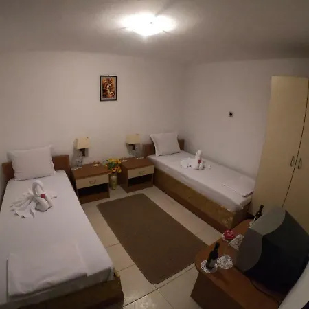 Guest Kostovi Pensionat